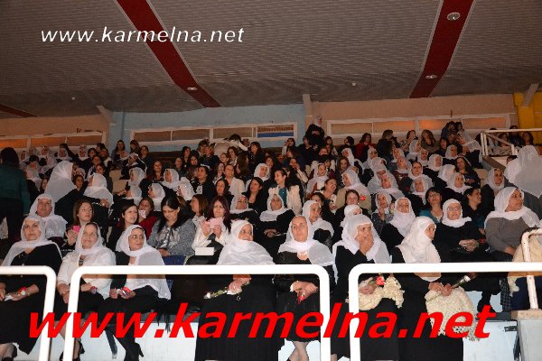 رئيس المجلس يحتفل بعيد الام